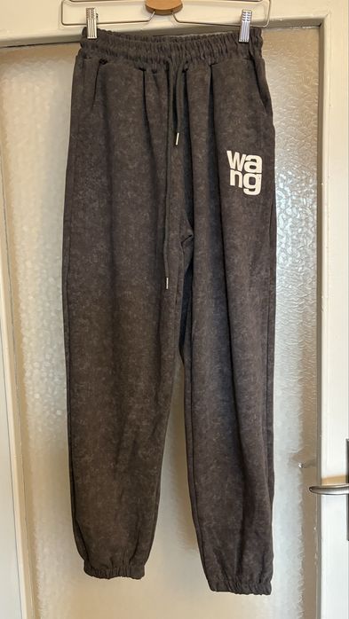 Сет/ комплект суитчър и долнище нови