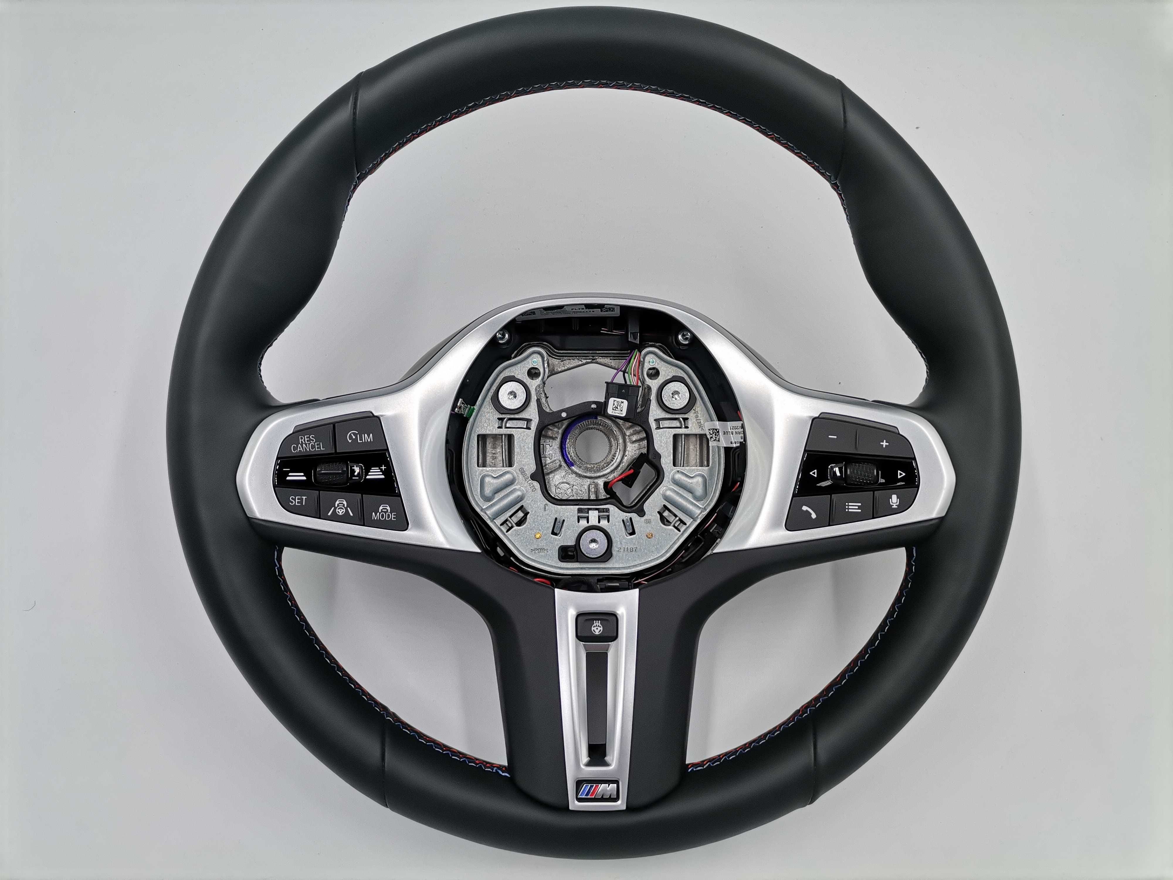 M Sport Спортен Волан BMW G20 G21 G22 G26 i4 G30 G31 G14 G01 G11 G05