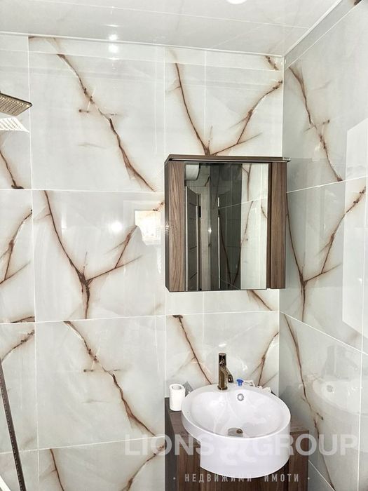 Продава се Едностаен апартамент в Варна, Бриз - 43 кв.м за 2396 €/кв.м - Снимка #2