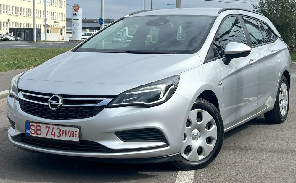 Opel Astra Transport Gratuit / Factura / Rate / Euro 6 / Garantie 12 Luni