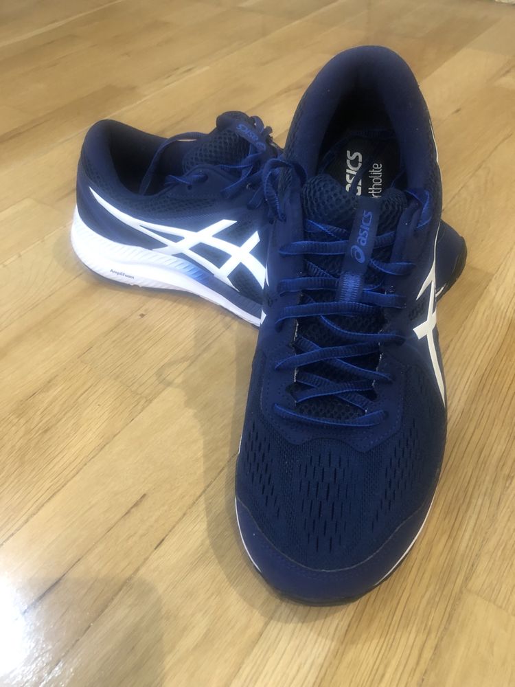 Asics мъжки маратонки