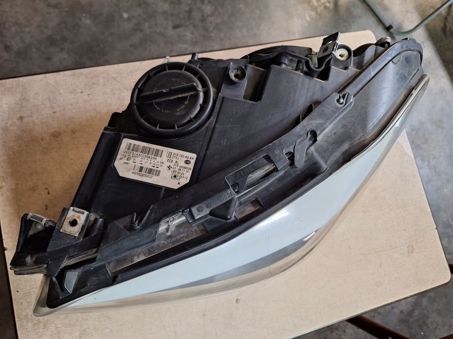 Faruri Far stânga bmw F10 F11 bi-xenon adaptiv