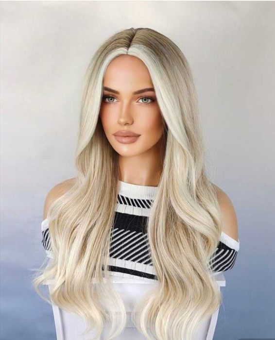 Нова дълга руса перука