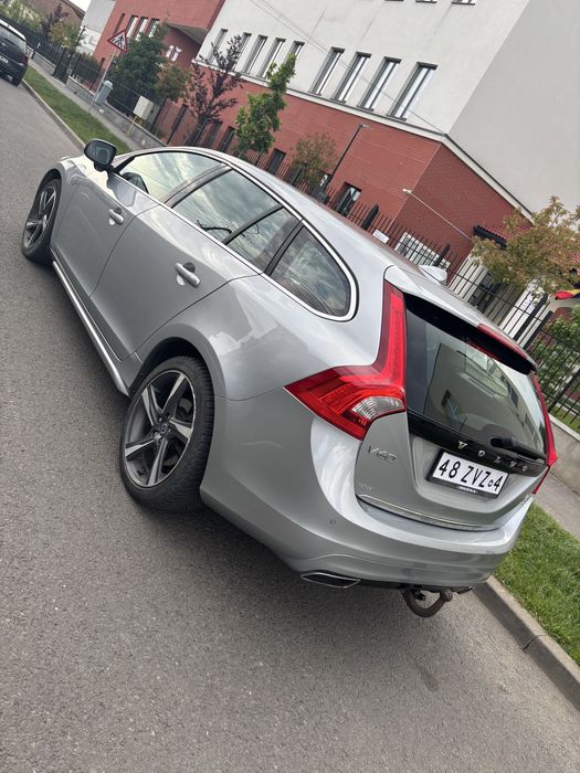 Volvo V60 Plug-in-Hybrid D6 2.4 2013 euro6 Full