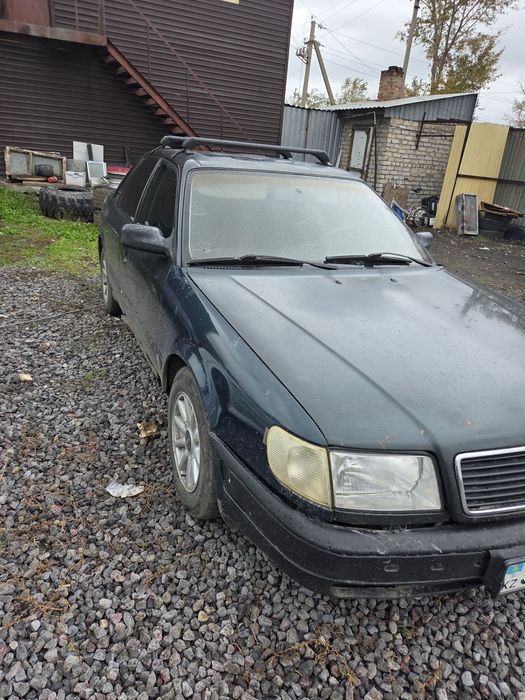 Срочно продам Ауди цена 800тыс без торга