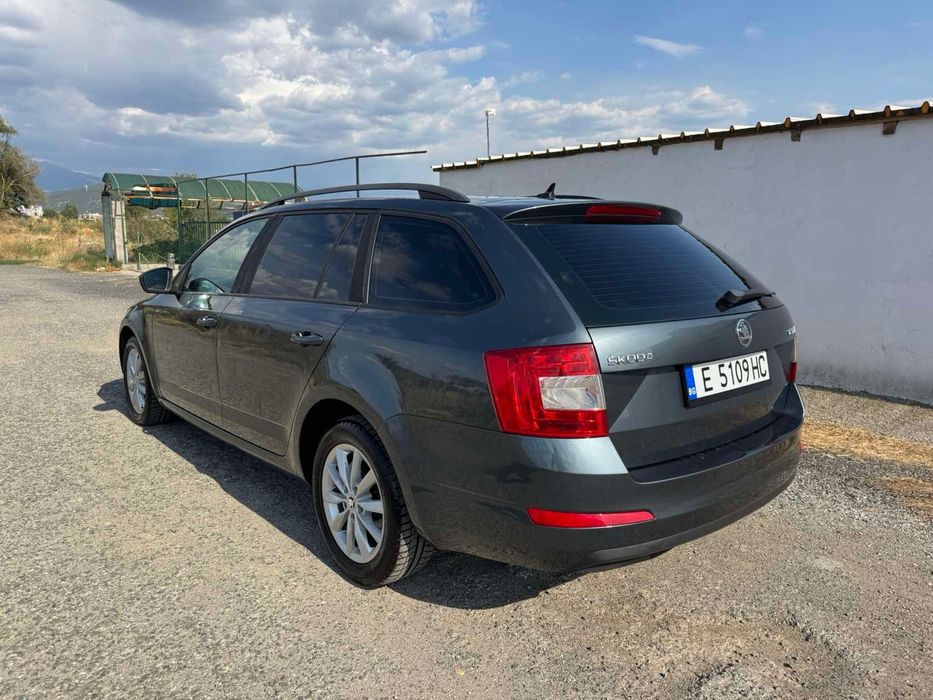Skoda Octavia Combi 1.6 TDI DSG