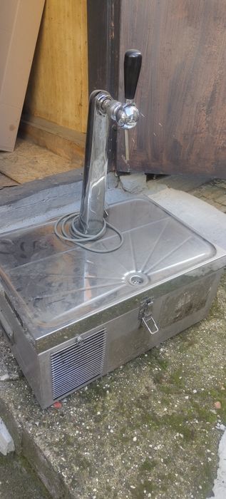 Наливна инстанция за бира