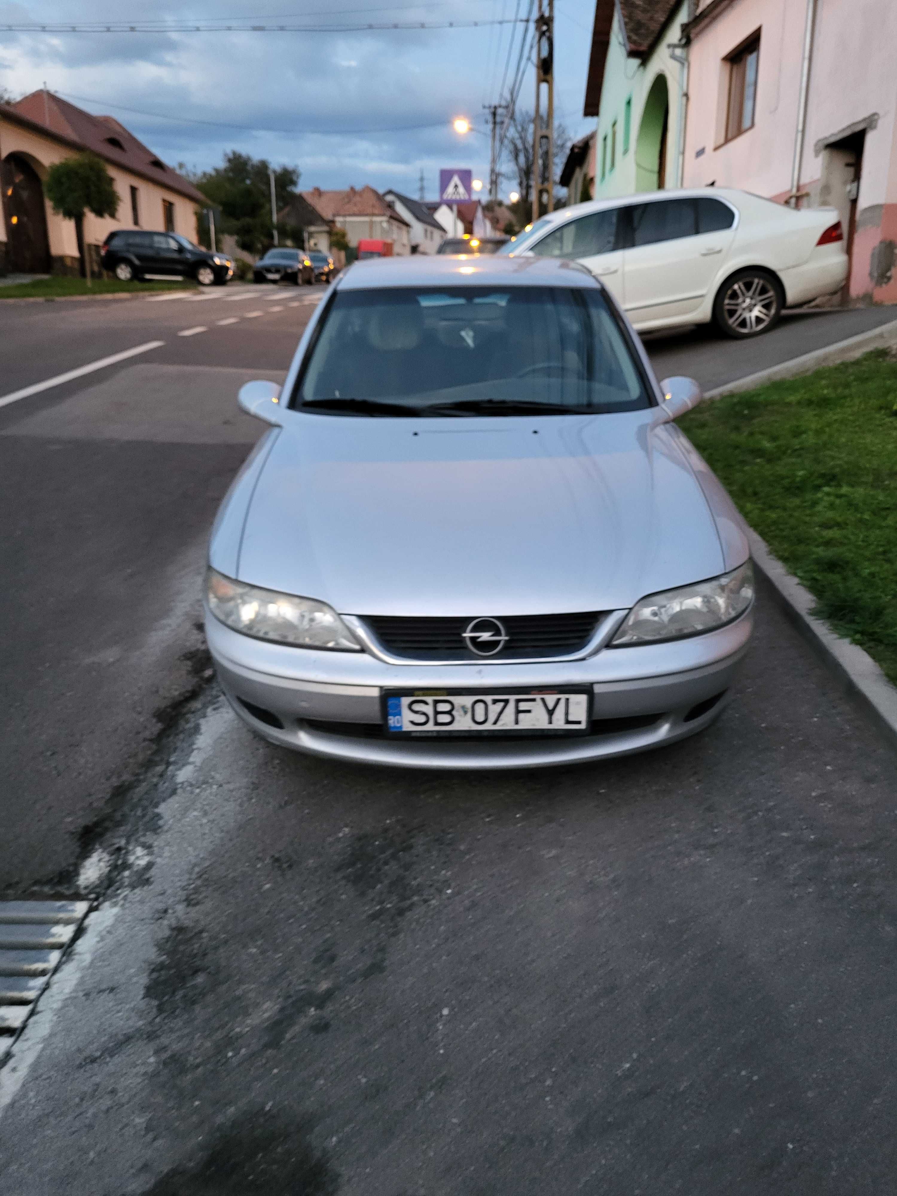 Opel Vectra B benzina