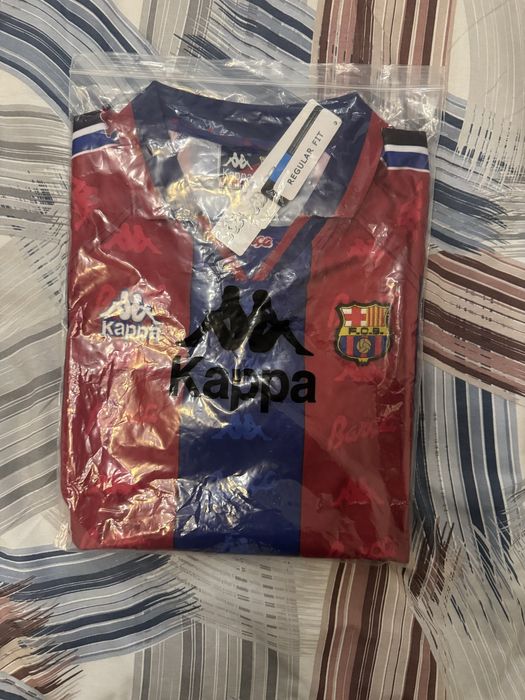 Колекционерска тениска на барселона с номер н Христо Стойчков