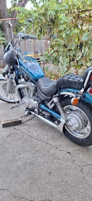 Vand suzuki intruder vs 800