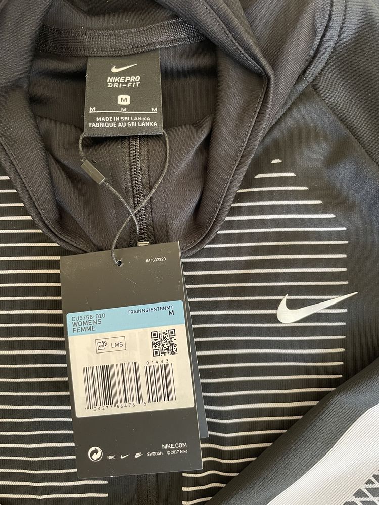 Nike pro crop Jacket