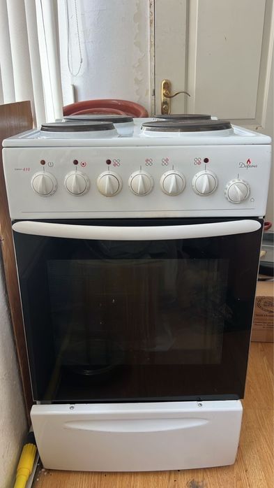 Продам электроплиту