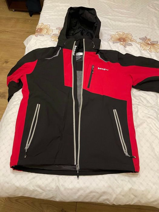 Geacă sky benger nou fără eticheta