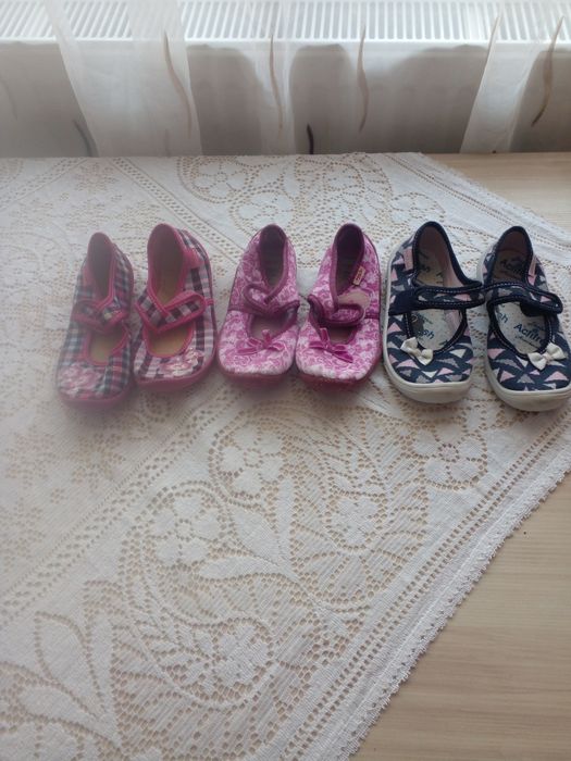 Дестки пантофки за градина