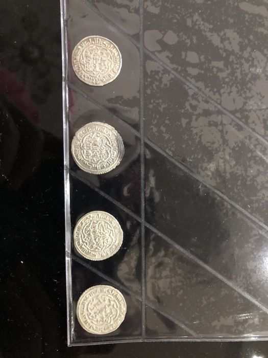 Серебряный дирхам. Монеты.