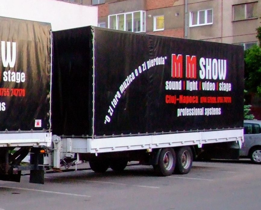 Vand remorca cu 2 axe pentru camion