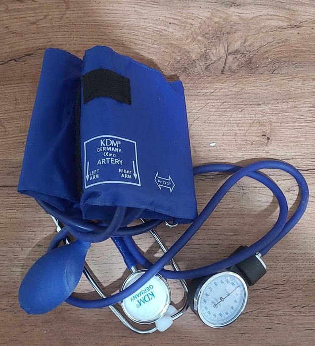 Тонометр механический KDM германия