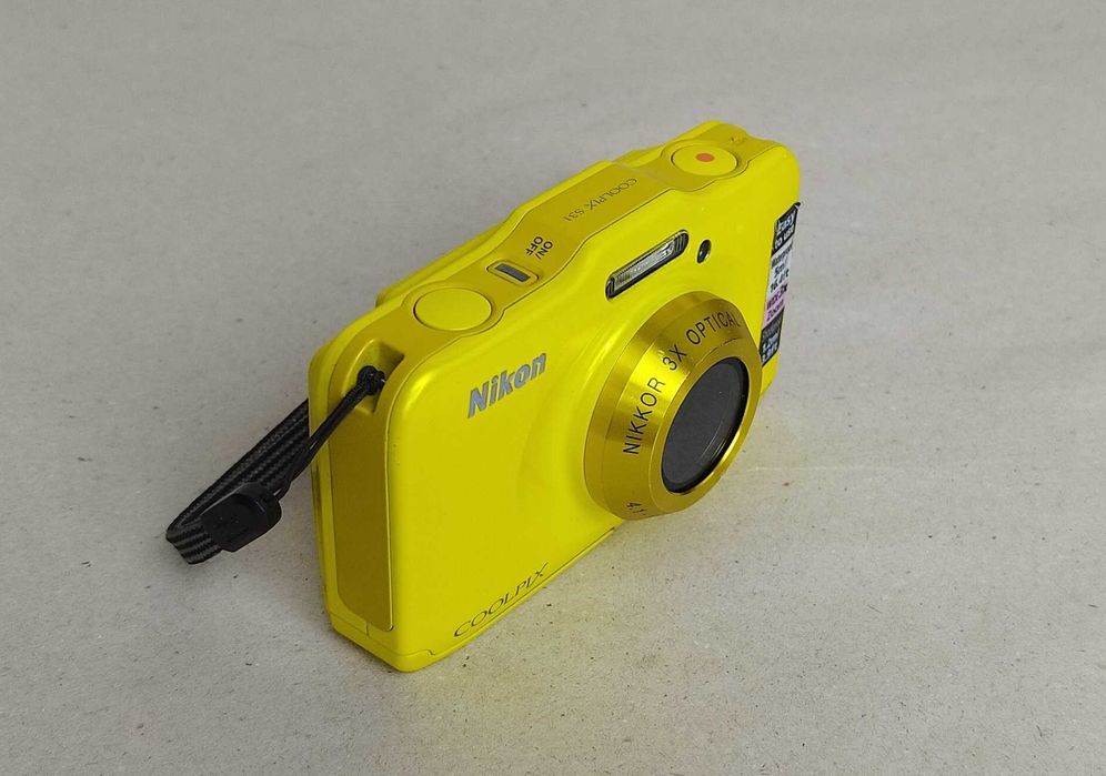 Екшън фотоапарат / камера Nikon CoolPix S31