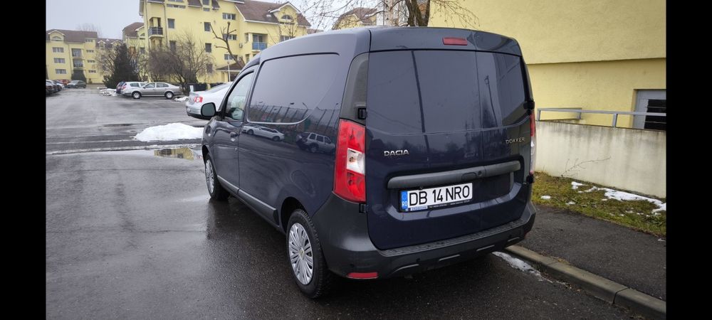 Vând DACIA Dokker