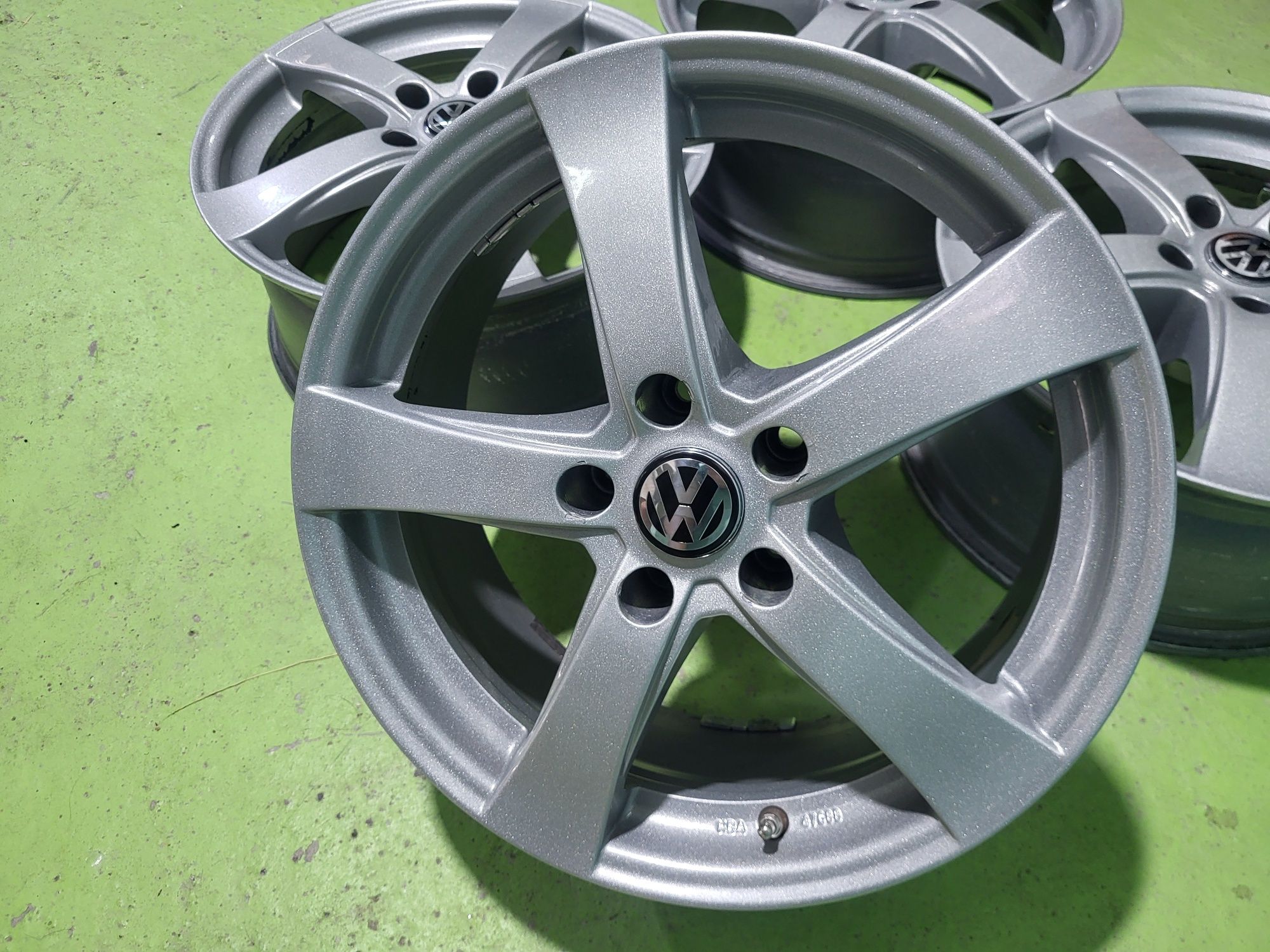 17 5x112 Vw Passat Touran Caddy Golf 5х112 Skoda