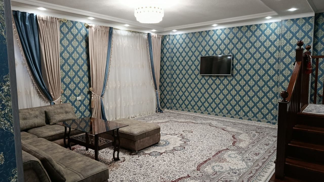 Srochna sotiladi 3/1/7 155m²