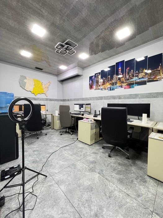 Улица Паркентская.2линия.Продам  офис 48кв.м. с арендатором за 600у.е.