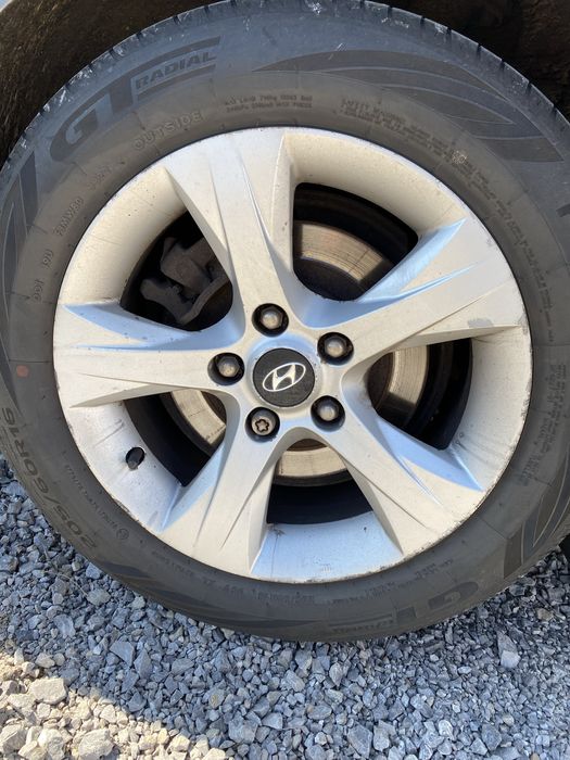 Джанти с гуми 16ки Hyundai i40