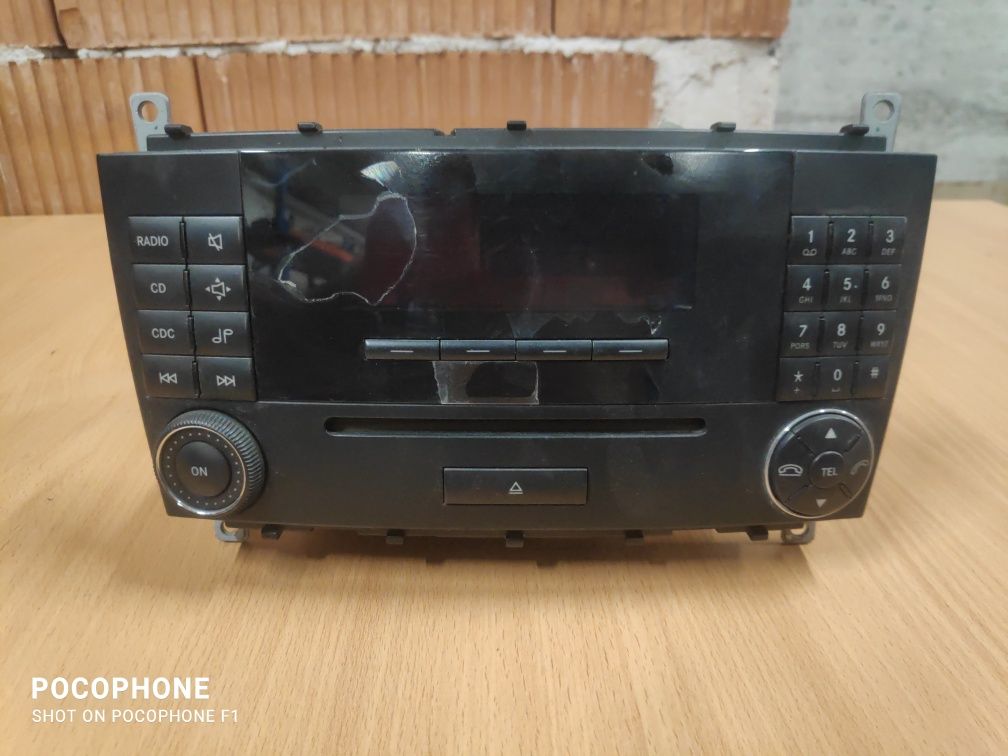 Cd Radio music Mercedes C class W203 / Сд Радио Мерцедес Ц класа В203