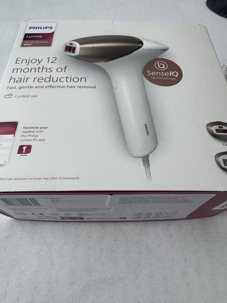 Epilator IPL Philips Lumea Seria 8000