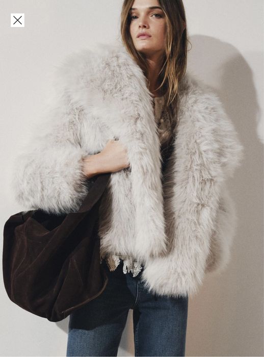 Blana zara in conditii foarte buns