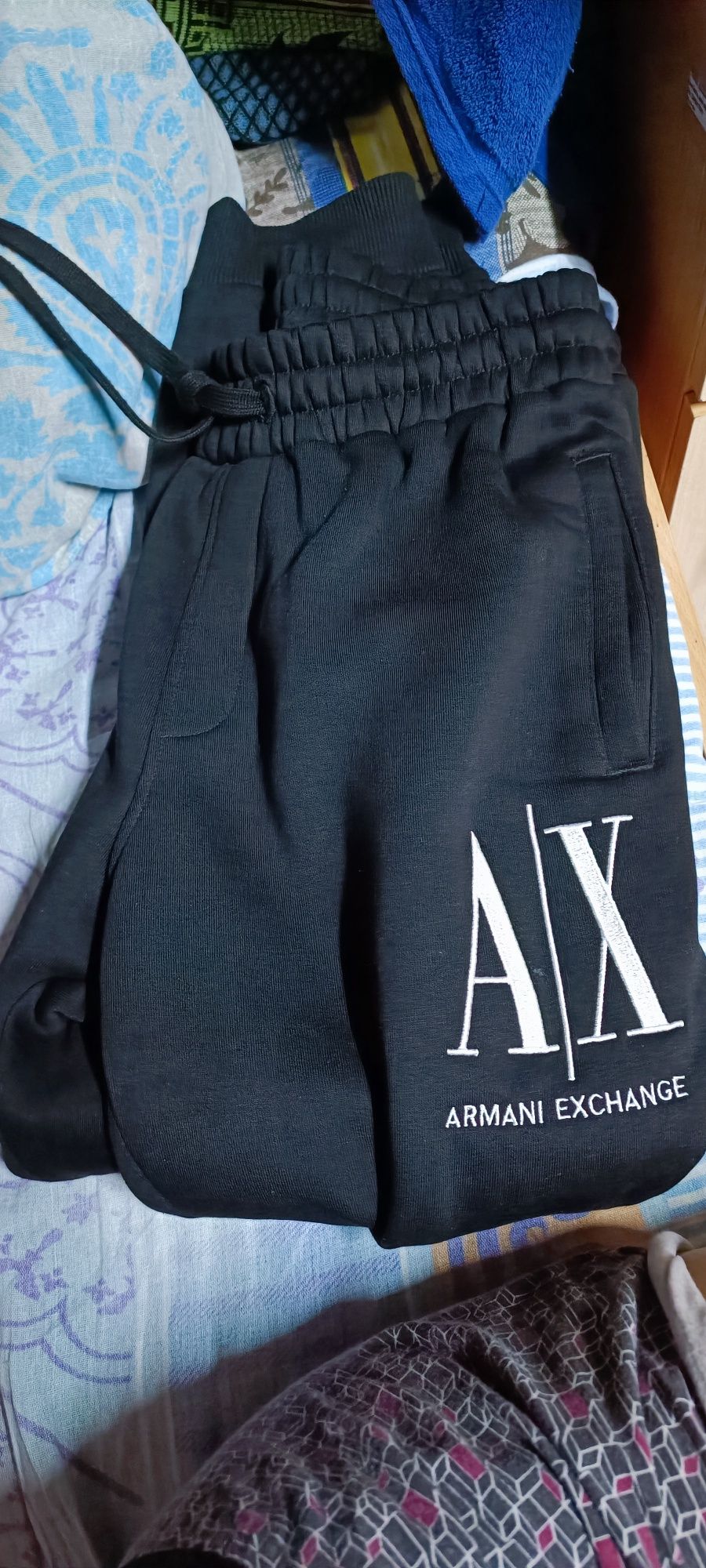 Двойка.Armani Exchange