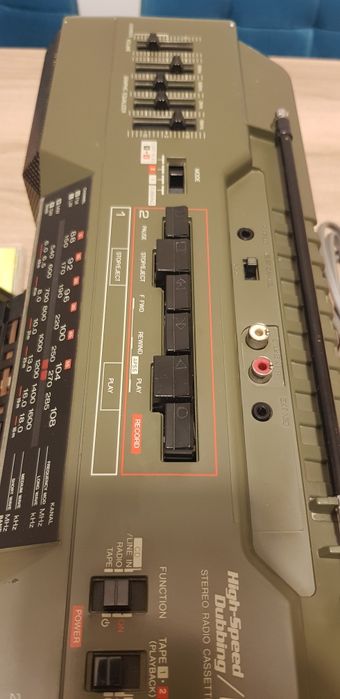 Radio casetofon Sharp WQ-T282H(GR) dublucasetofon Twin Mechanism