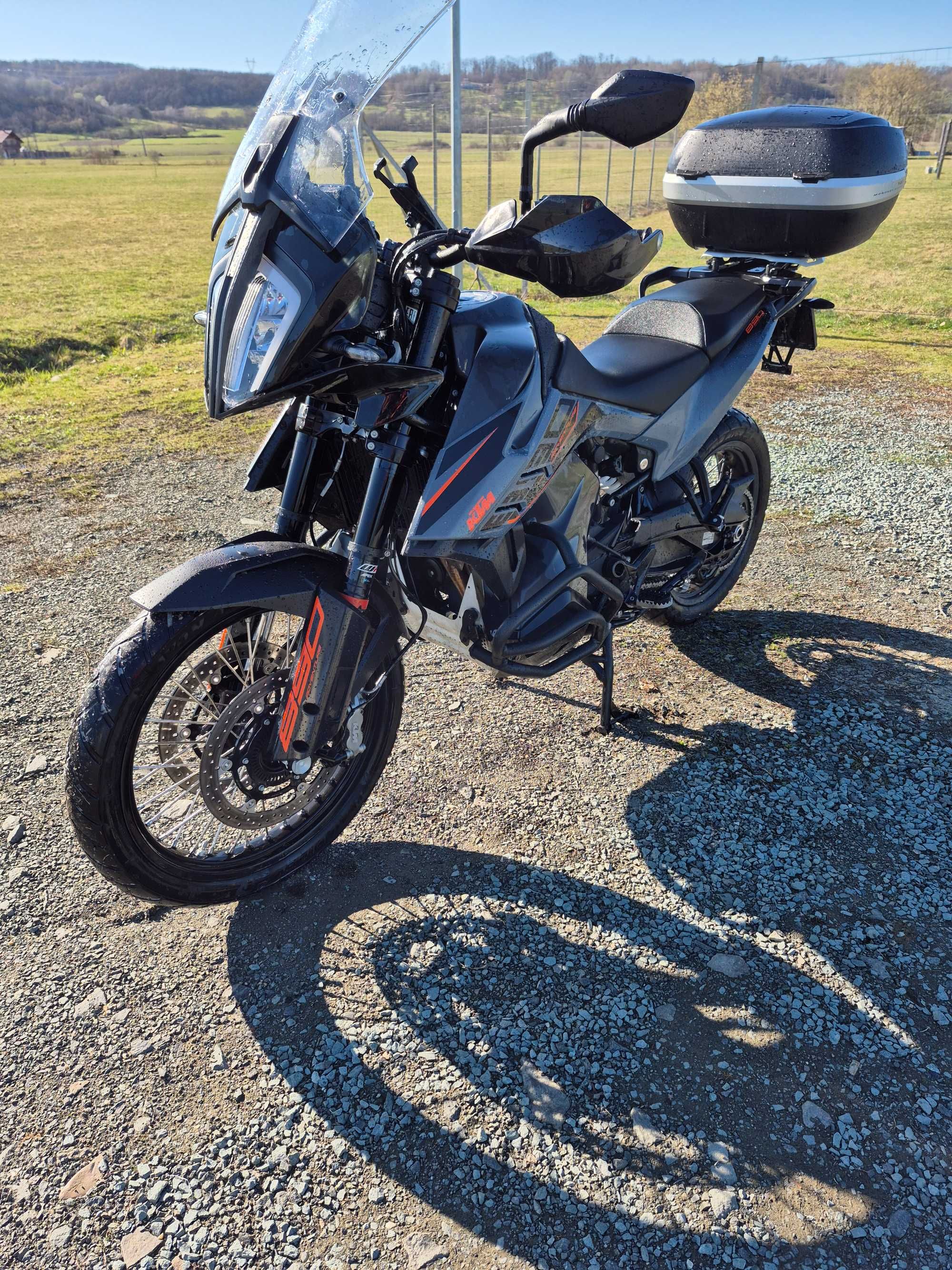 Ktm adventure 890 2022