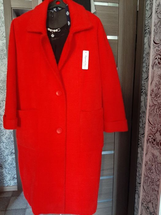 Продам пальто альпака