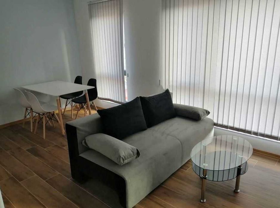 Дава се под наем Двустаен апартамент в Пловдив, Южен - 60 кв.м за 425 € - Снимка #1