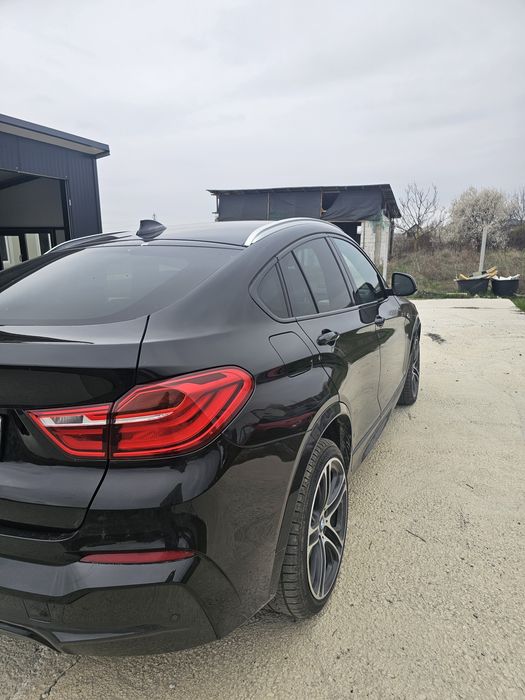 Dezmembrez bmw x4 f26,motor 3.0d 258cp x-drive
