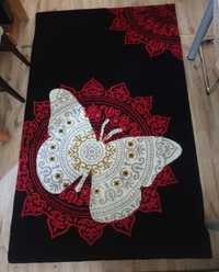Дизайнерски килим Пиер Карден Диамант серия 125 × 200 черен с пеперуда