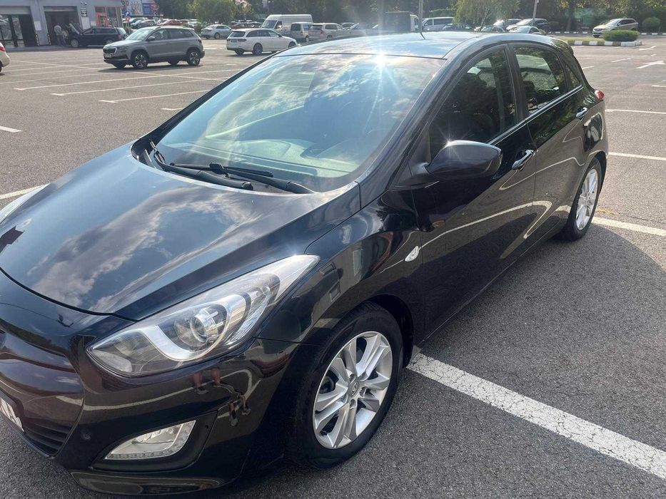 Hyundai I30-1.6,2014, 160000km, benzina, proprietar unic.