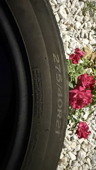 Hankook 275/40R21 - vara