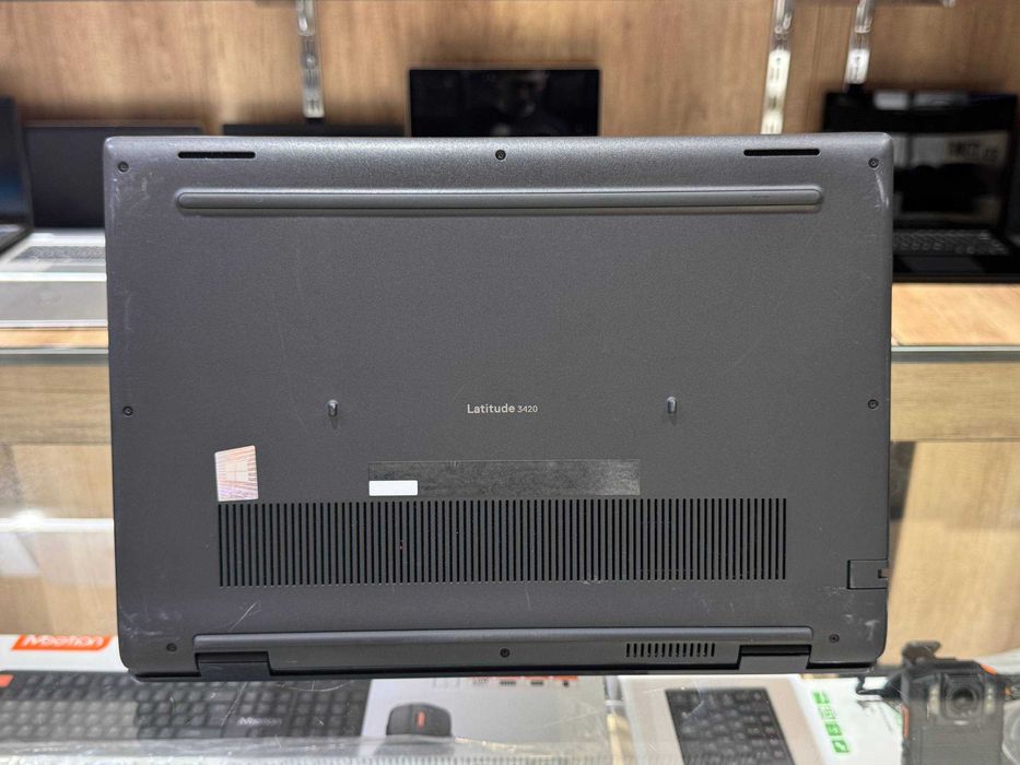 DELL Latitude 3420 Core i7-1165G7 ram 16 ssd 256