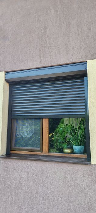 Termopane și Rulouri Exterioare