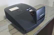 Videoproiector Promethean UST-P1 DLP  HD 1080i 3D ,hdmi etc..