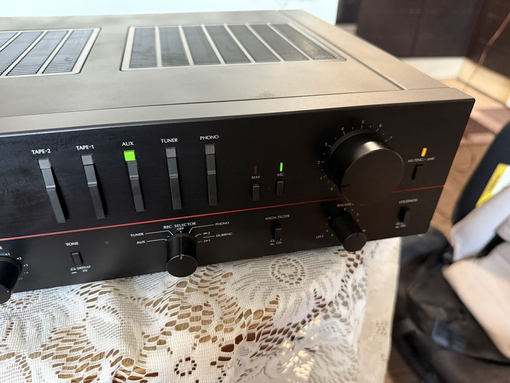 Sansui AU-D33 стерео