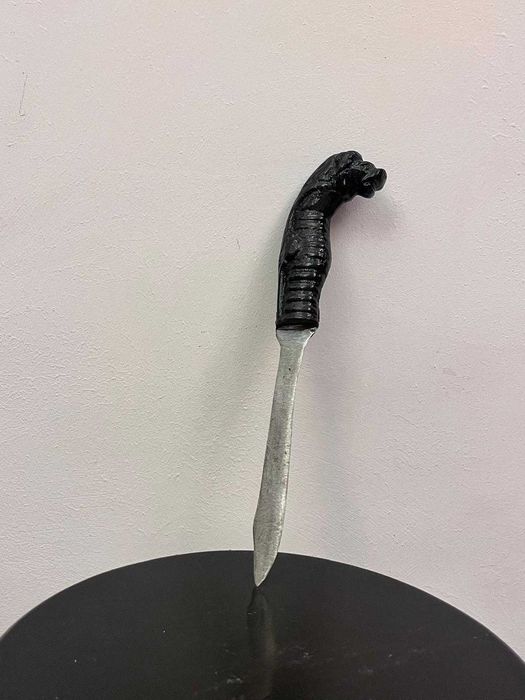 Hanger cutit baioneta decorativ maner metalic bibelou bibelouri ieftin