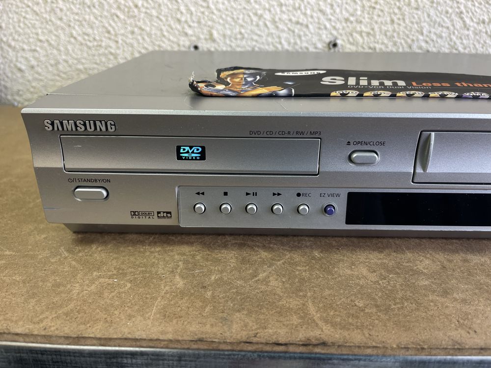DVD/VCR Dual Deck Samsung SV-DVD440