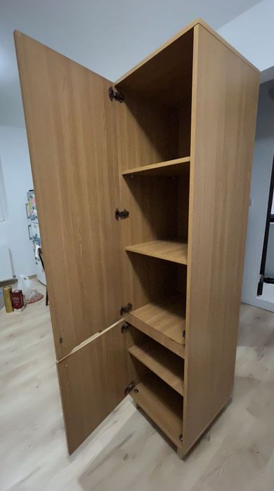 Vind dulap bucătărie / hol / dressing