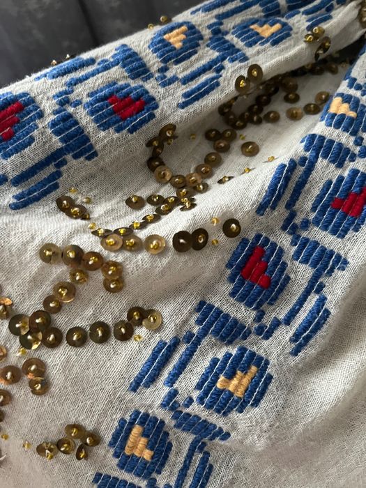 Vând ie tradițională