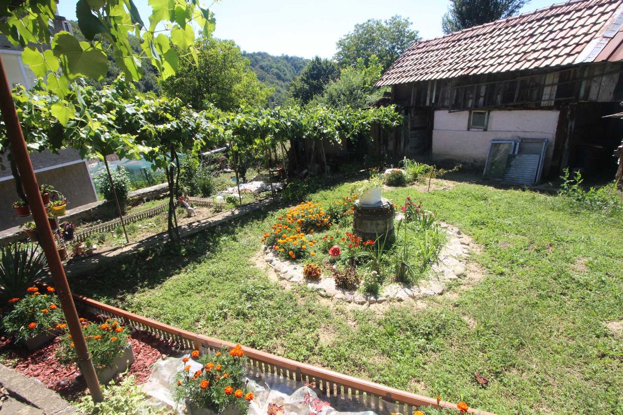 Продава се Етаж от къща в Габрово, Беленци - 94 кв.м за 809 €/кв.м - Снимка #18