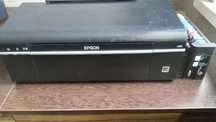 Цветной принтер"Epson" на запчасти, без шнуров. Продам цветной принтер