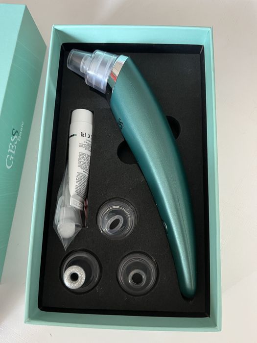 Продам аппарат для вакуумной чистки лица